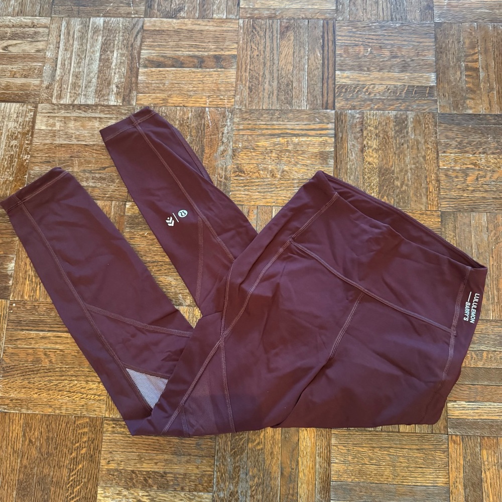 Lululemon x Barry’s leggings